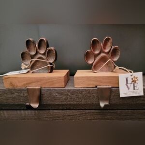 2 Items For 40$Handmade with Love Paw Stocking Holder for Mantel, Copper, Wood